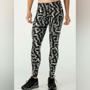 Nike Leggings Black Gray Geometric High Rise Pattern Medium EUC Performance Med